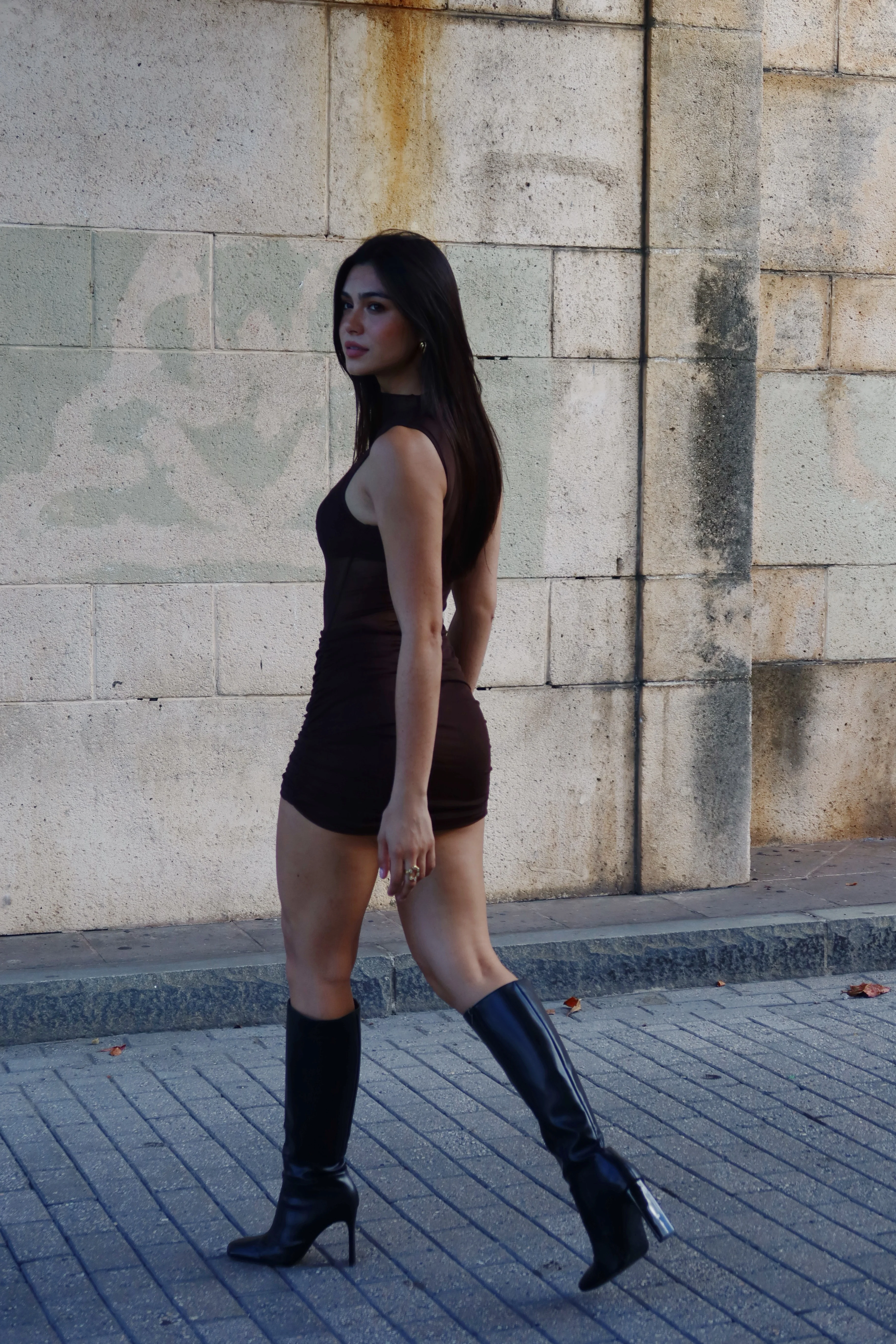 CHOCOLATE MESH DRESS - Image 3