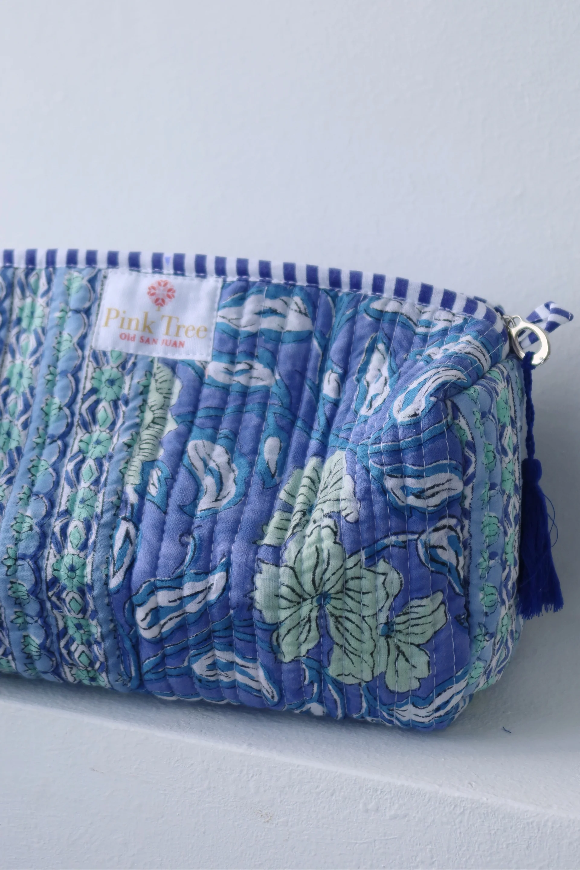 LUCY POUCH