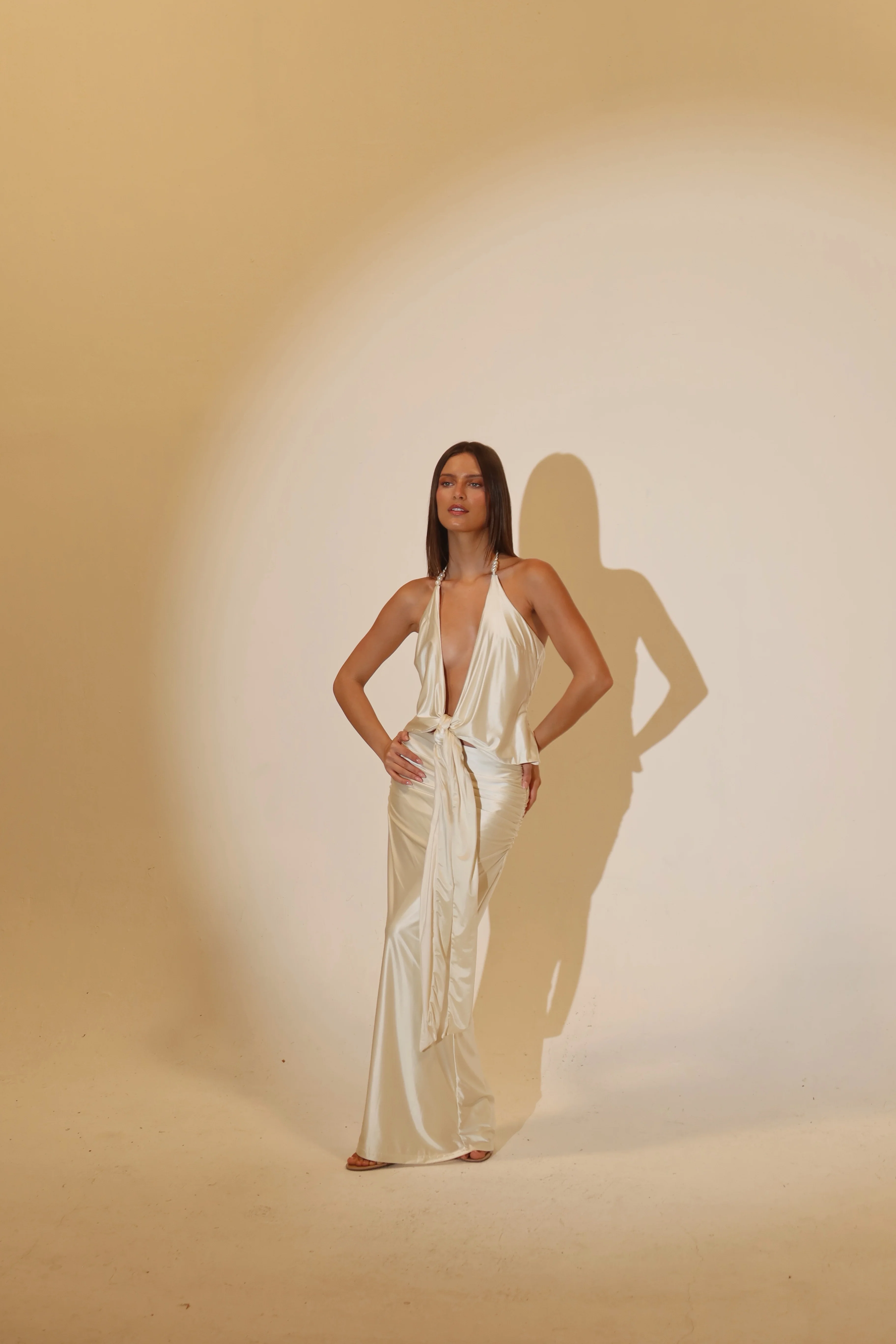 LOOK 6 - Image 3
